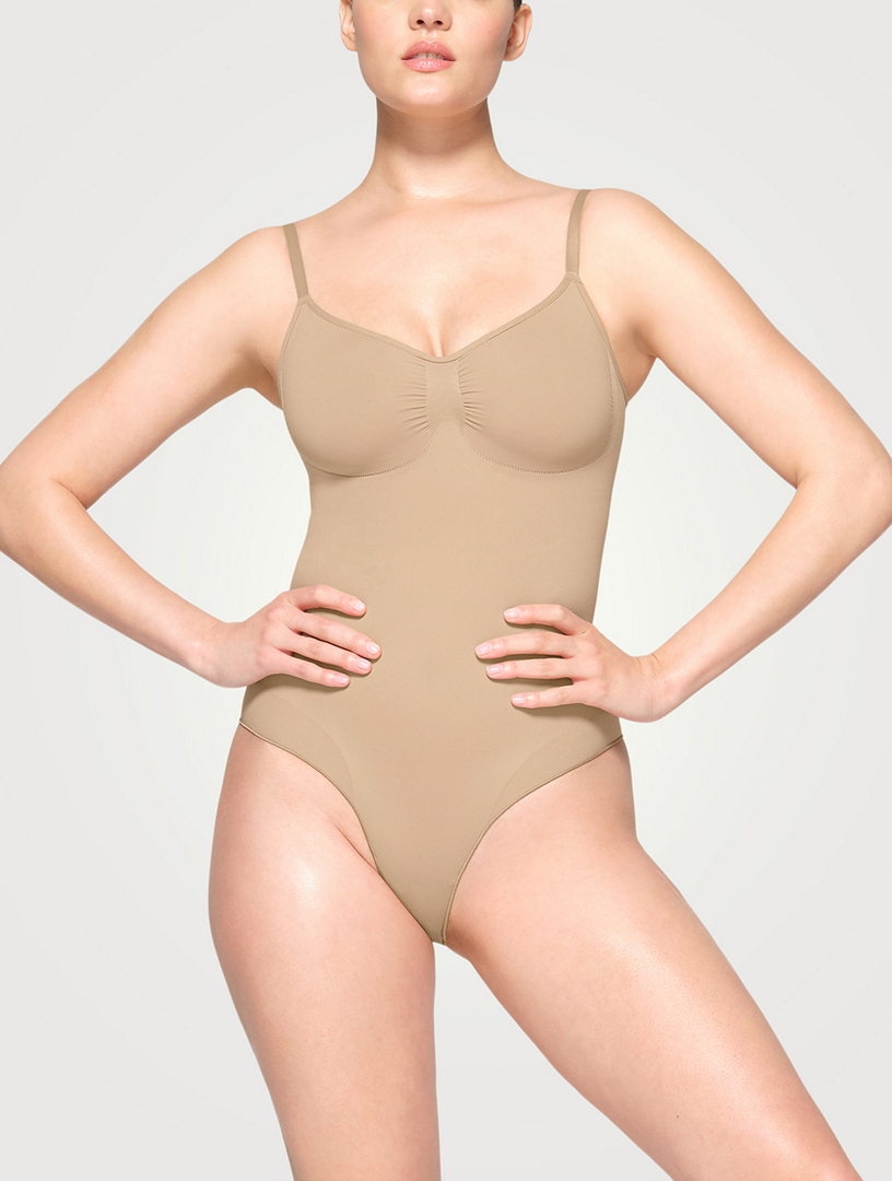 NWT Skims Sculpting Bodysuit with Snap in Ochre in S / M