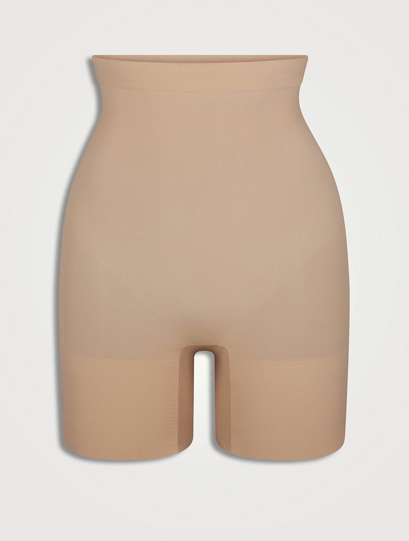 SKIMS Everyday Sculpt High-Waisted Mid-Thigh Short