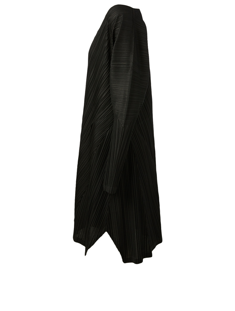 Mellow Pleats Coat