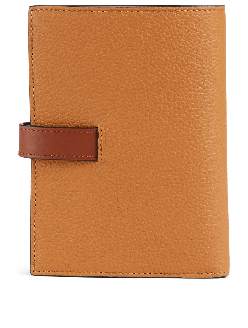 Medium Leather Vertical Wallet