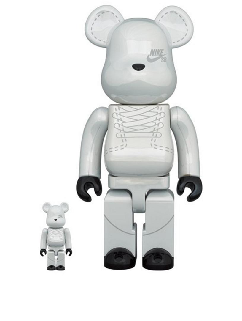 Nike SB 2020 100% & 400% Be@rbrick Set