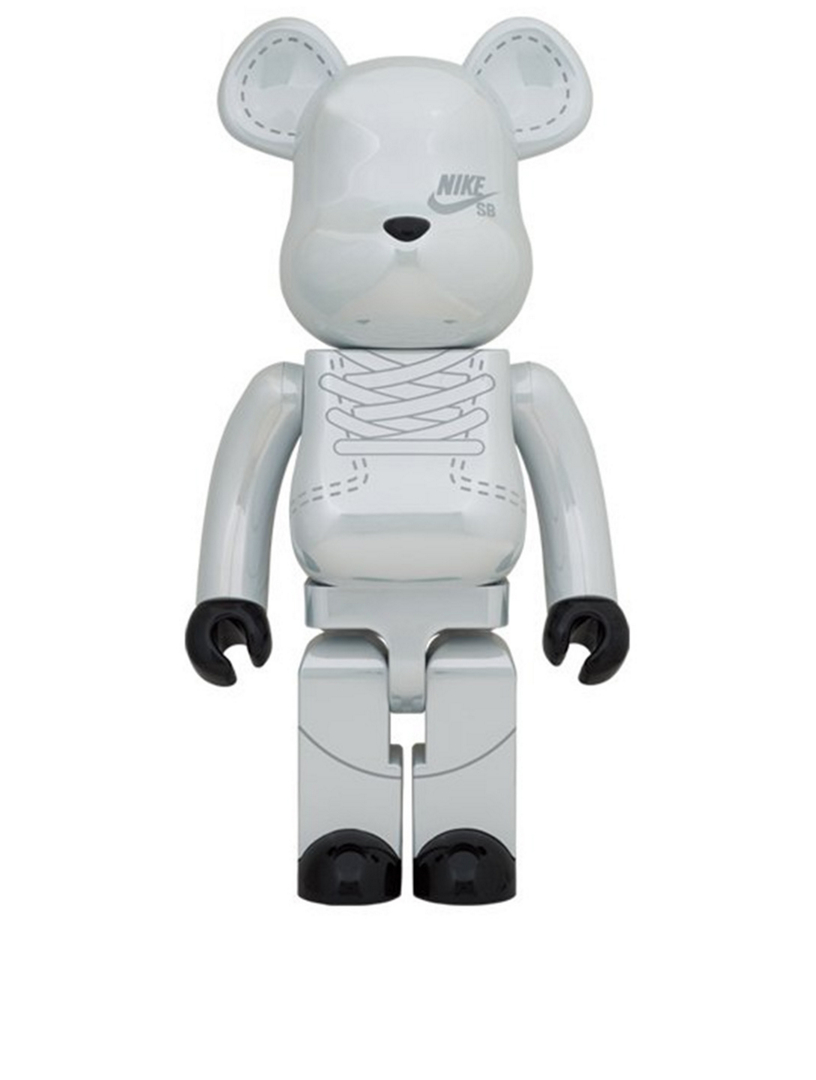 Nike sb medicom bearbrick on sale