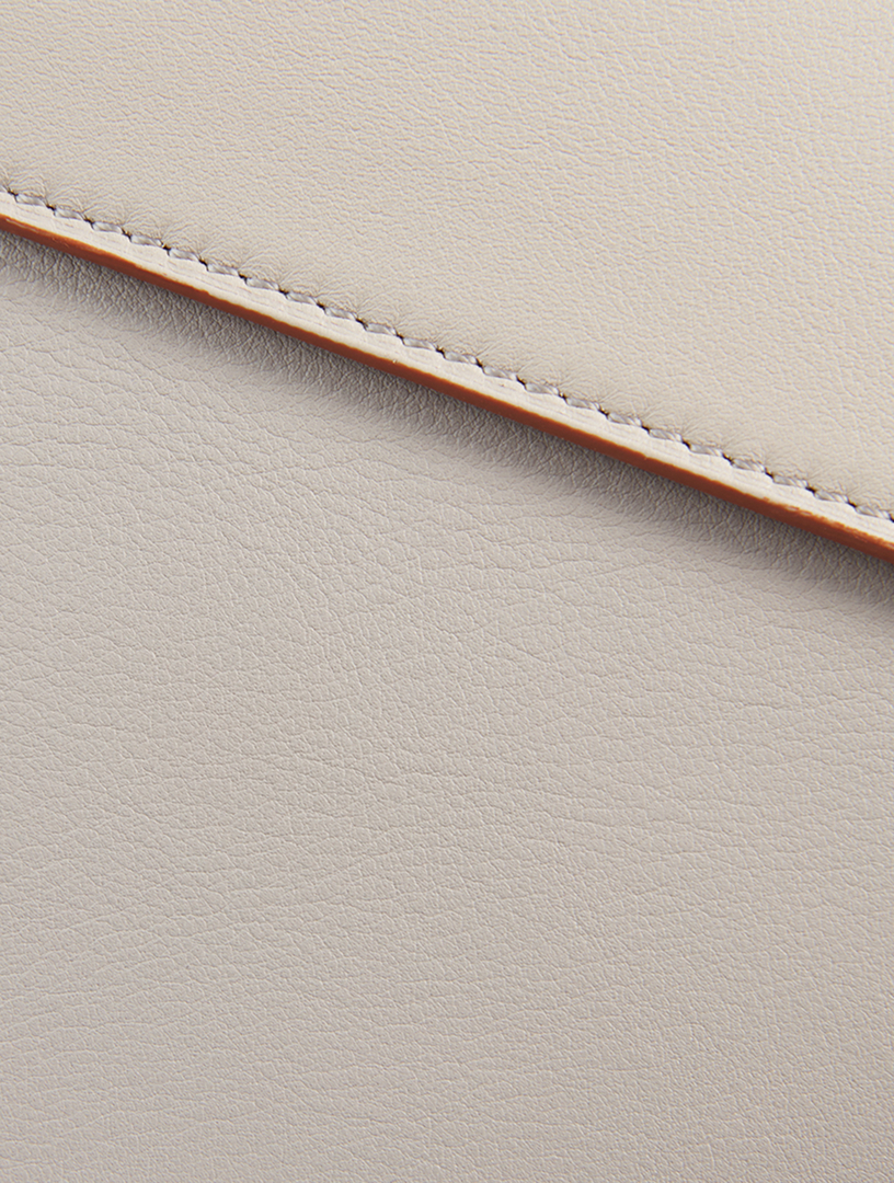 Small Puzzle Edge Leather Bag