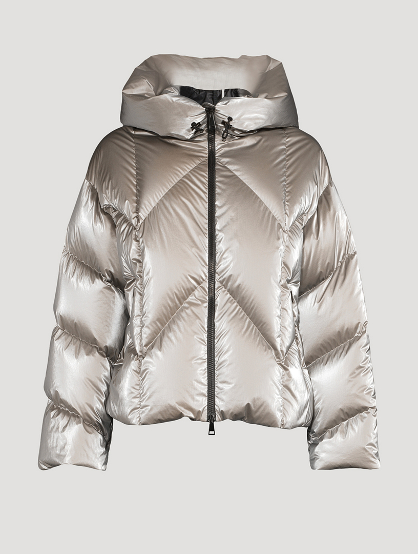 Holt deals renfrew moncler