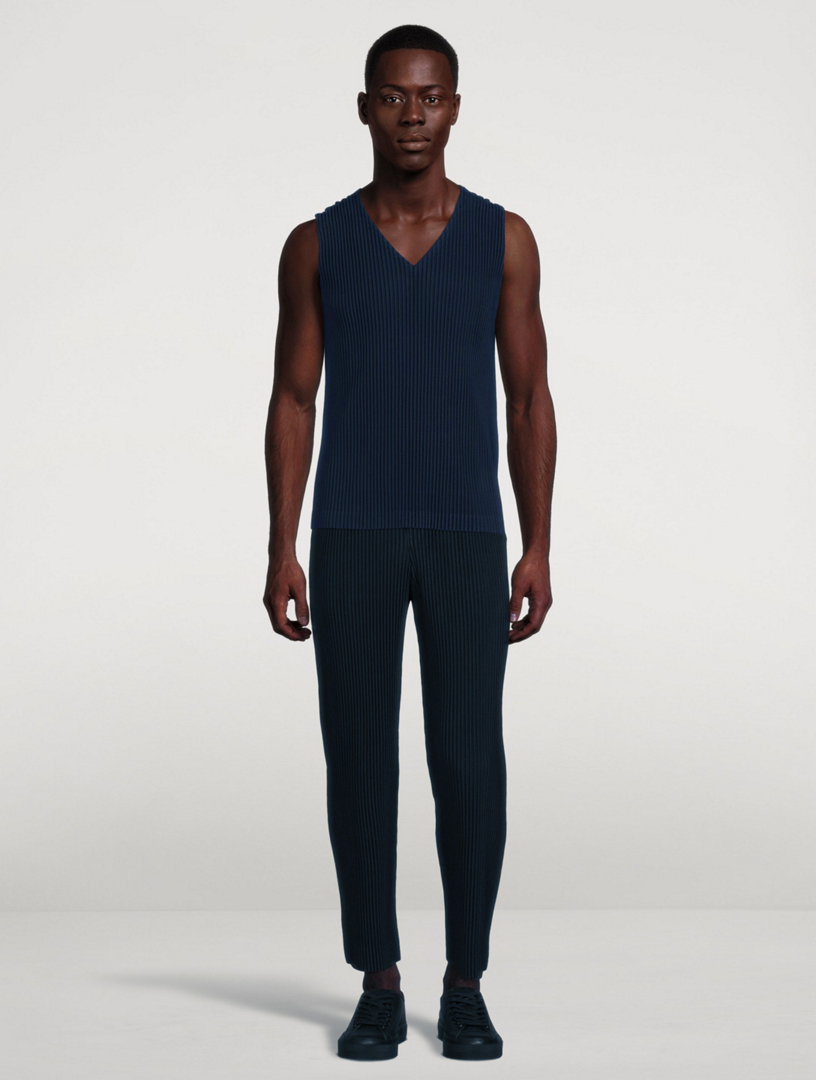 HOMME PLISSÉ ISSEY MIYAKE Basics V-Neck Vest | Holt Renfrew