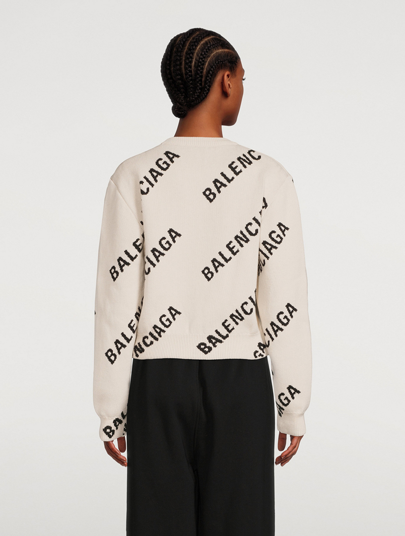Sweater Logo Print