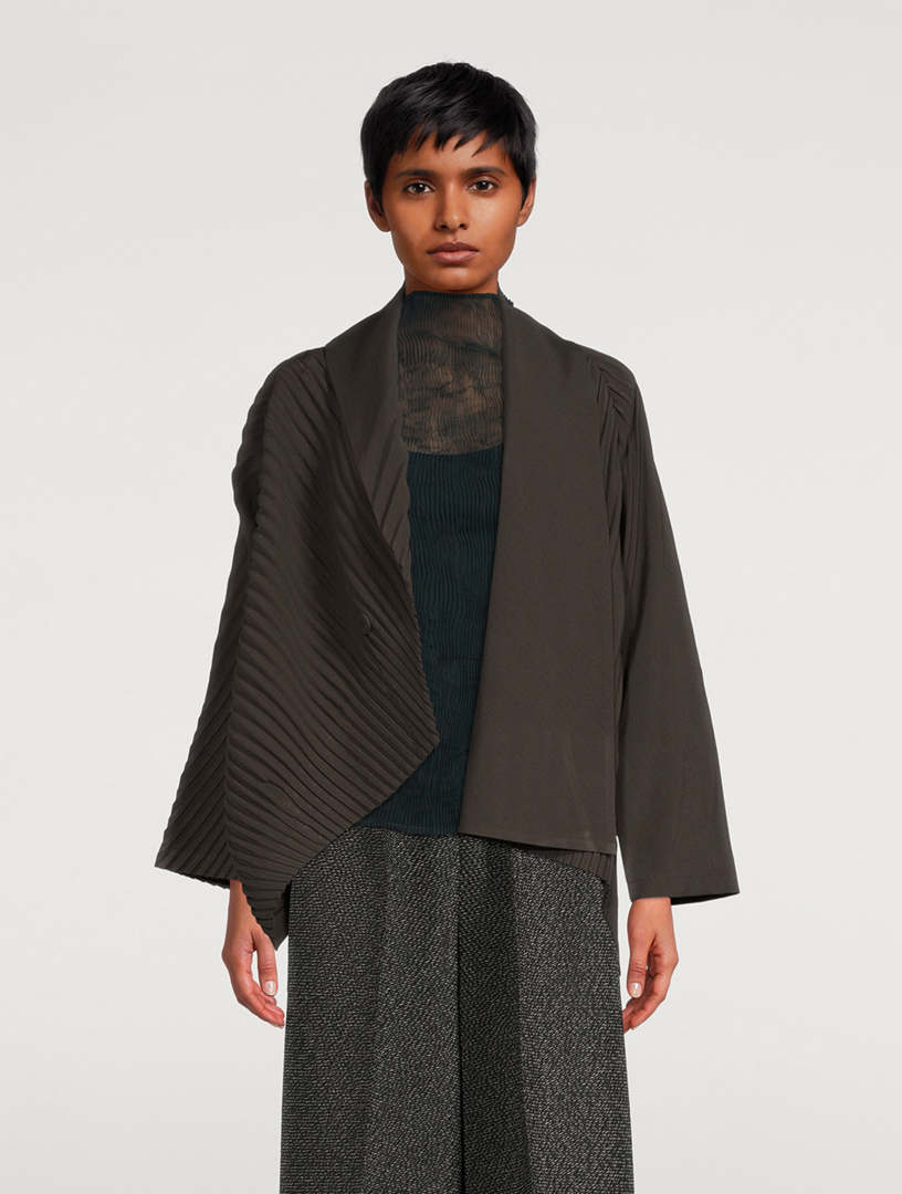 ISSEY MIYAKE Slant Pleats Jacket | Holt Renfrew