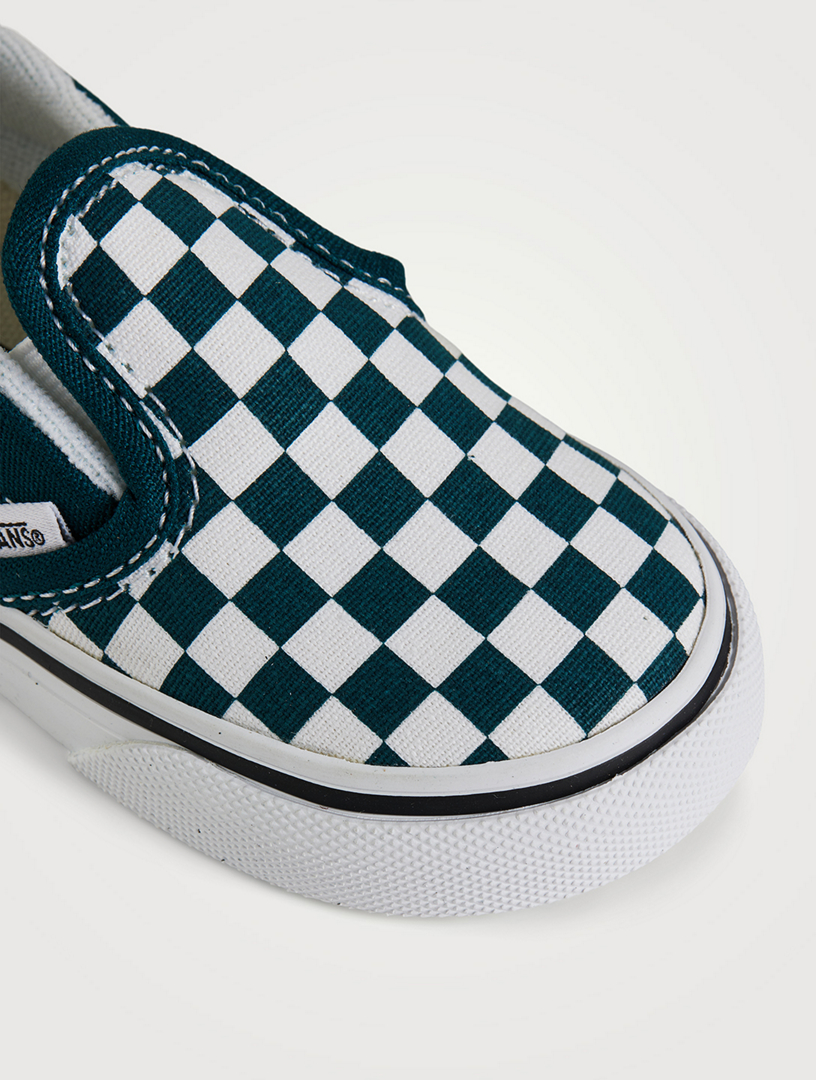 Slip-On V Canvas Sneakers