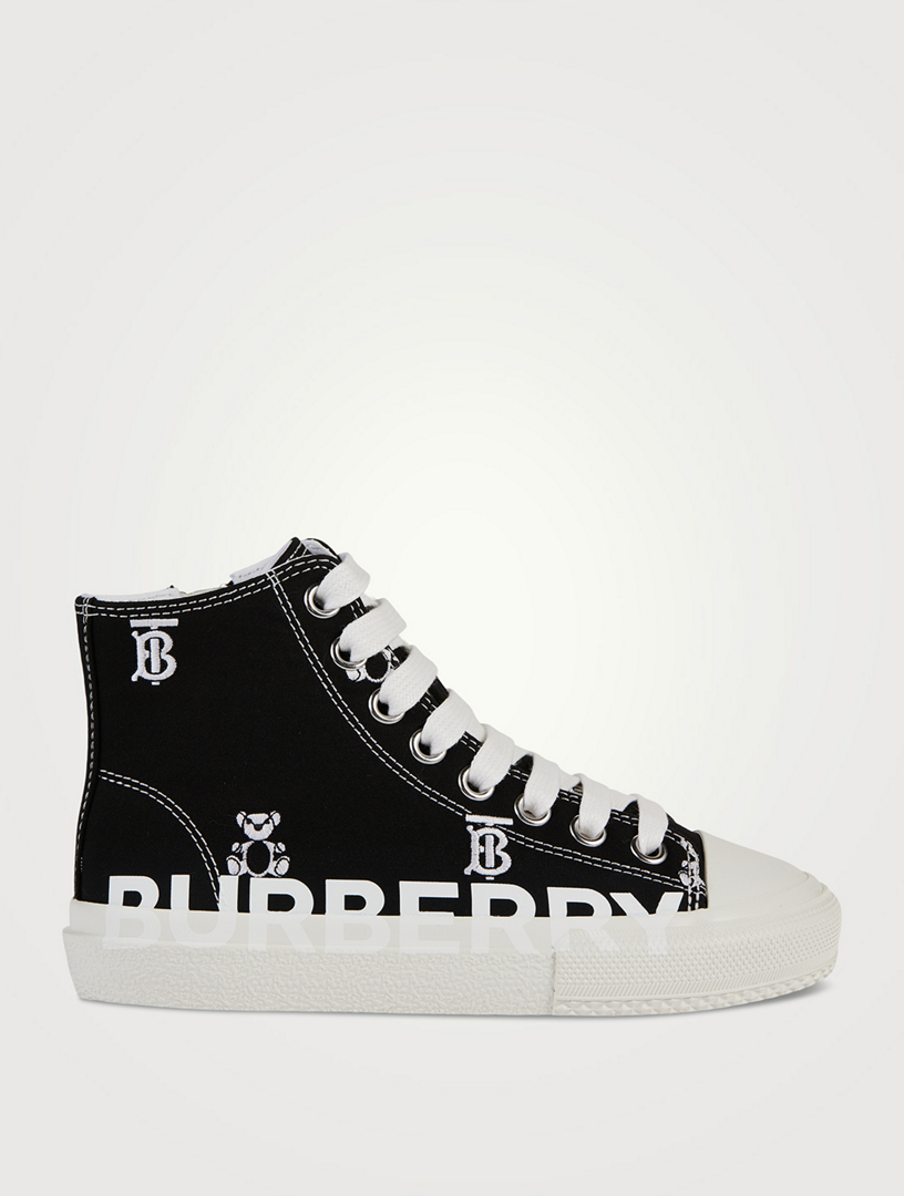 Converse 2024 x burberry