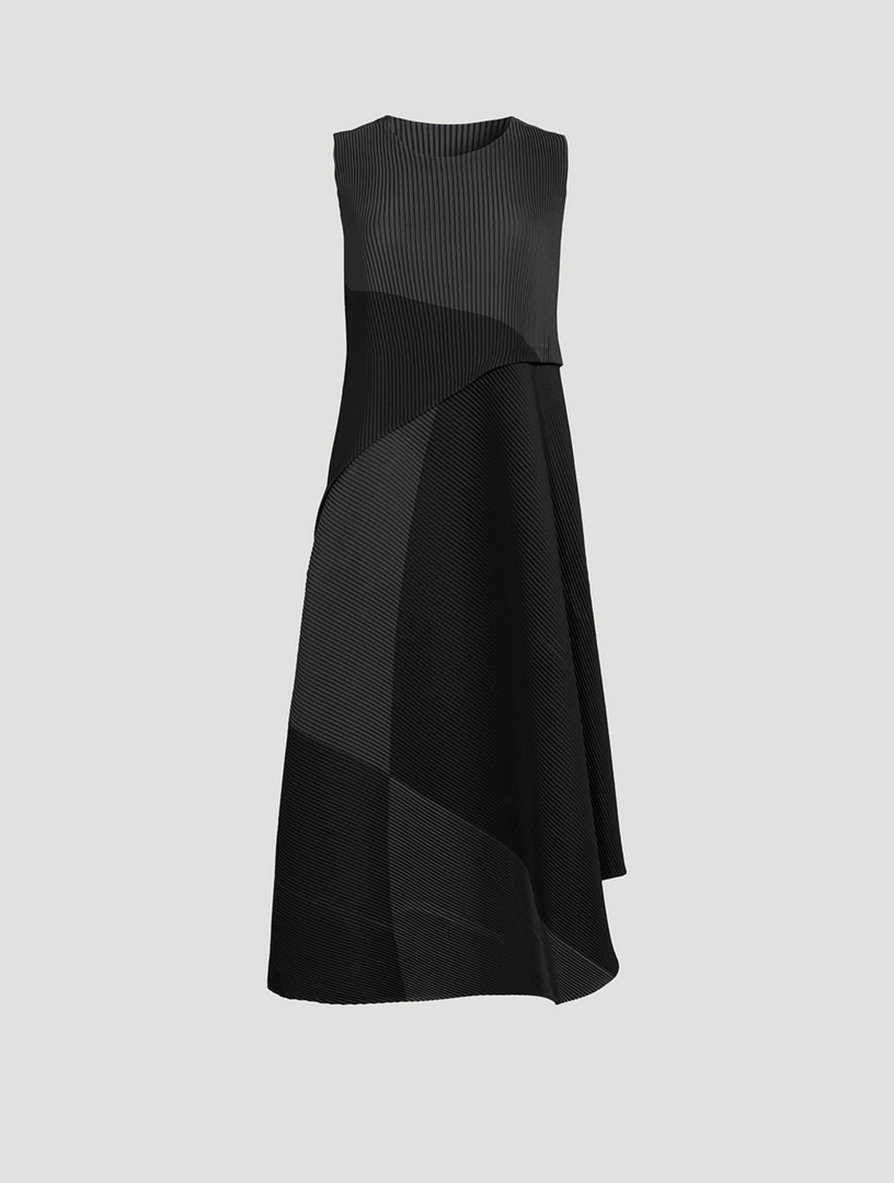 ISSEY MIYAKE Ridge Pleats Midi Dress | Holt Renfrew