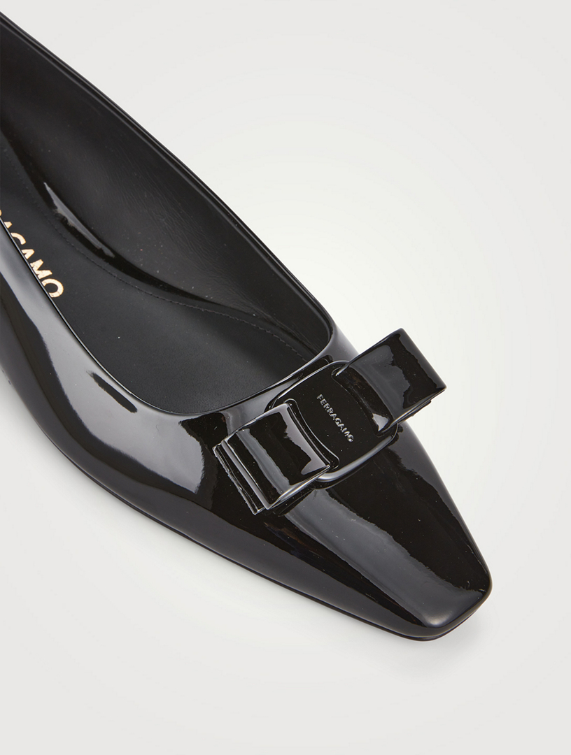 Ferragamo hot sale zeri flats