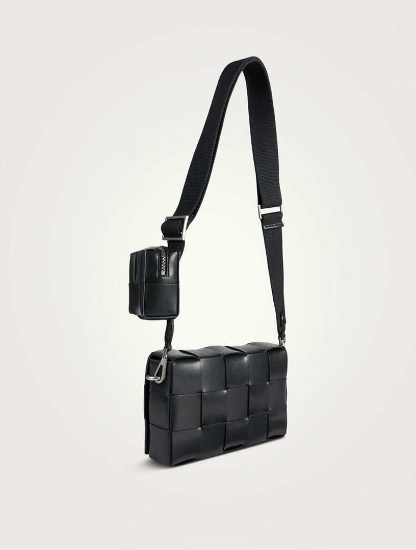 カラバリ/直営店買付 BOTTEGA VENETA カセット Versatile Strap BOTTEGA VENETA Cassette With Versatile Strap | Holt Renfrew