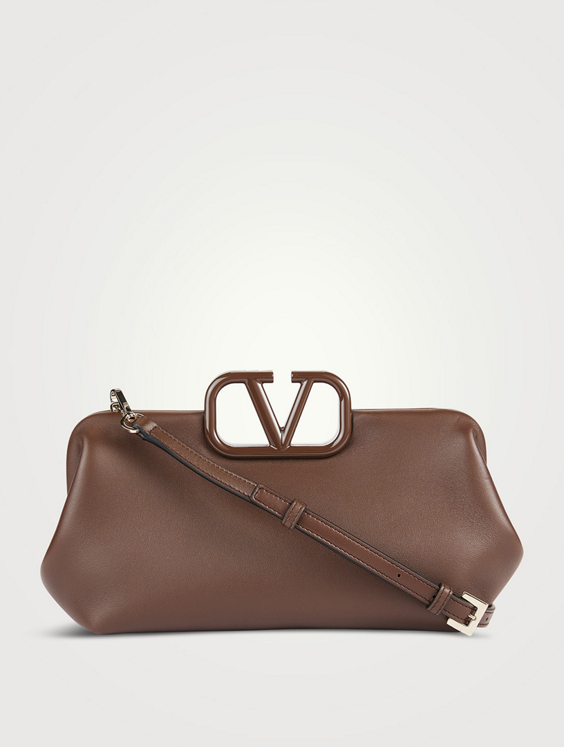 VLogo leather clutch bag