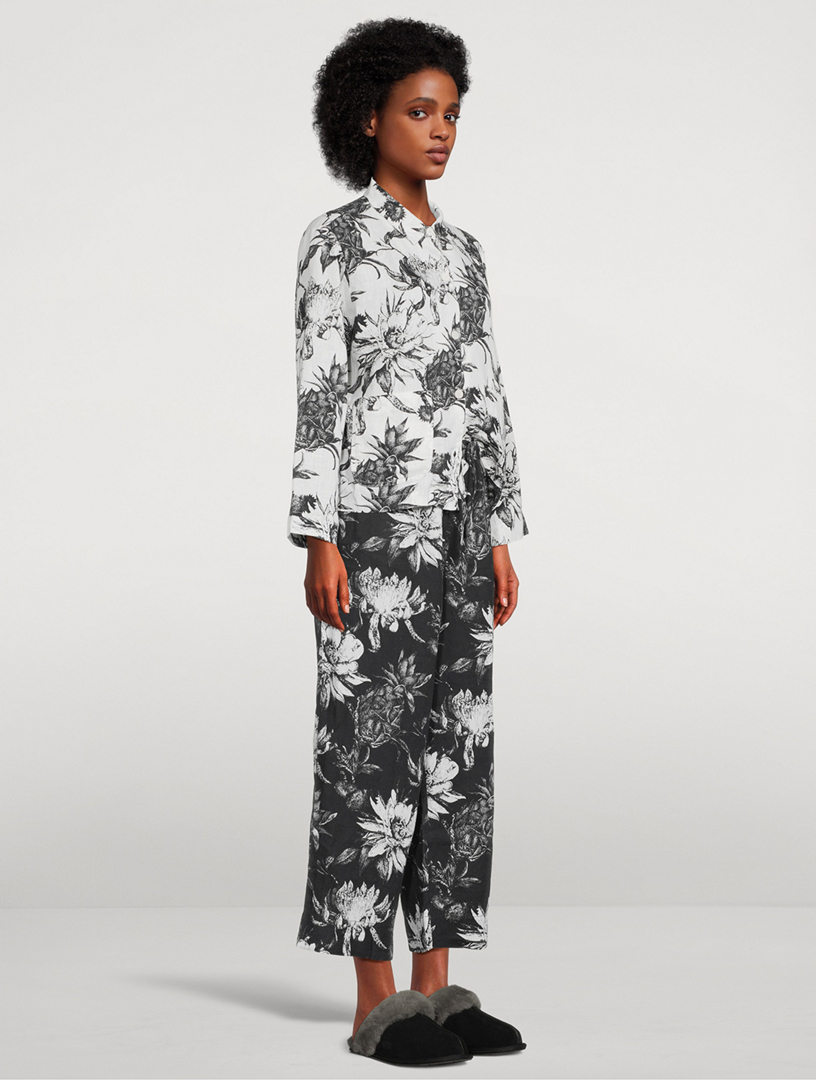 DESMOND & DEMPSEY Pocket Pajama Set In Night Bloom Print