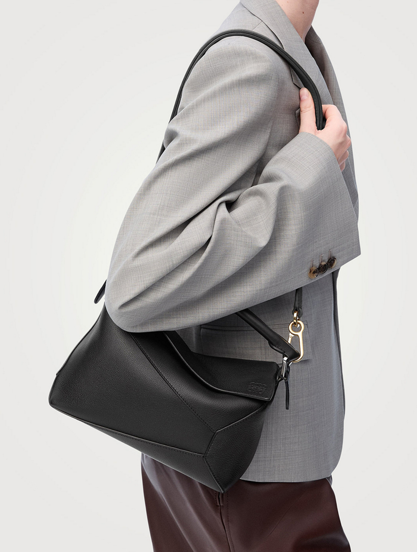 【LOEWE】SMALL PUZZLE EDGE BAG●A510P60XB05691 LOEWE Small Puzzle Edge Leather Bag | Holt Renfrew