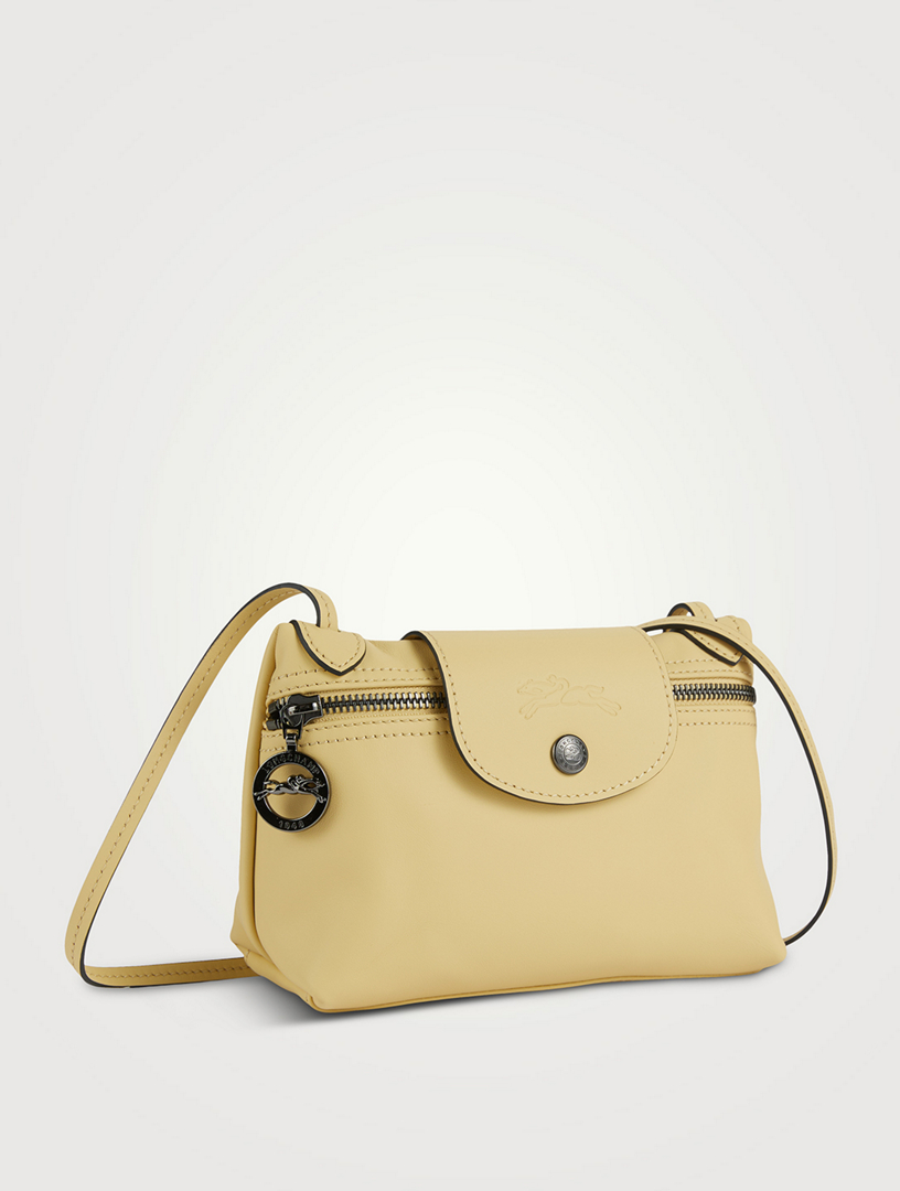 Medium Le Pliage Xtra Leather Shoulder Bag