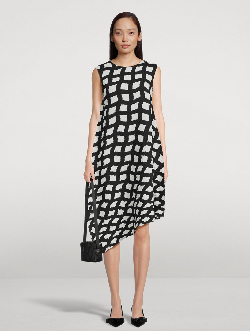 ISSEY MIYAKE Reiteration Pleats Dress | Holt Renfrew