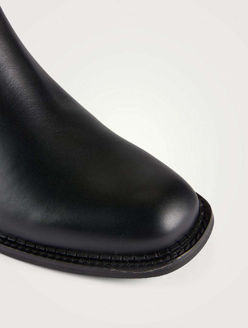 LA CANADIENNE Sabrina Leather Chelsea Boots