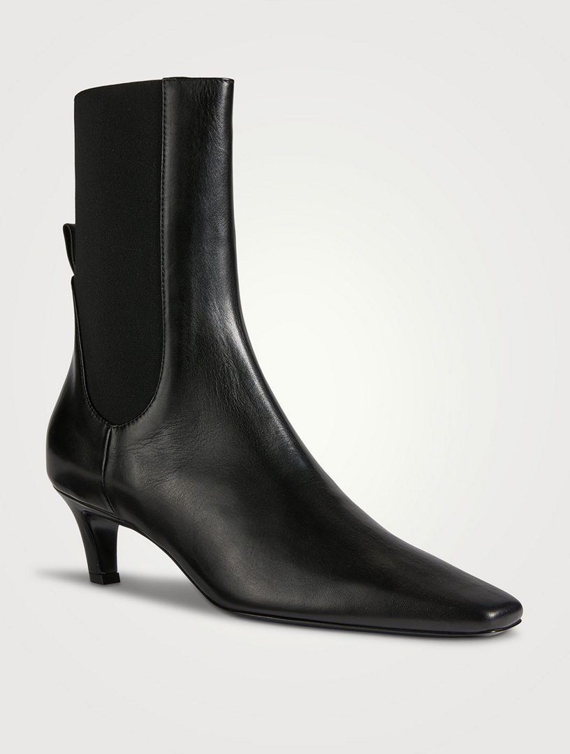 TOTEME Leather ankle boots with wedge heel ブーティ TOTEME Sharp Leather Wedge Ankle Boots | Holt Renfrew