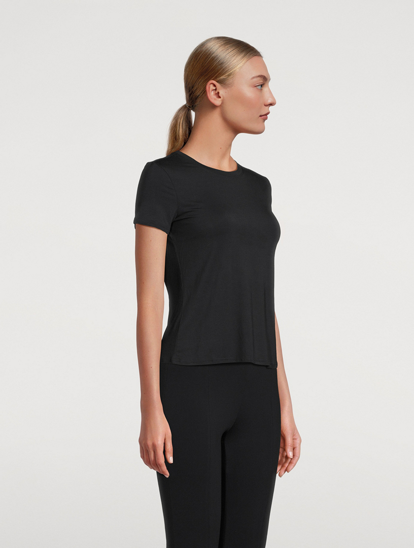 Alo yoga シャツ　バーガンディー ALO YOGA All Day T-Shirt | Holt Renfrew