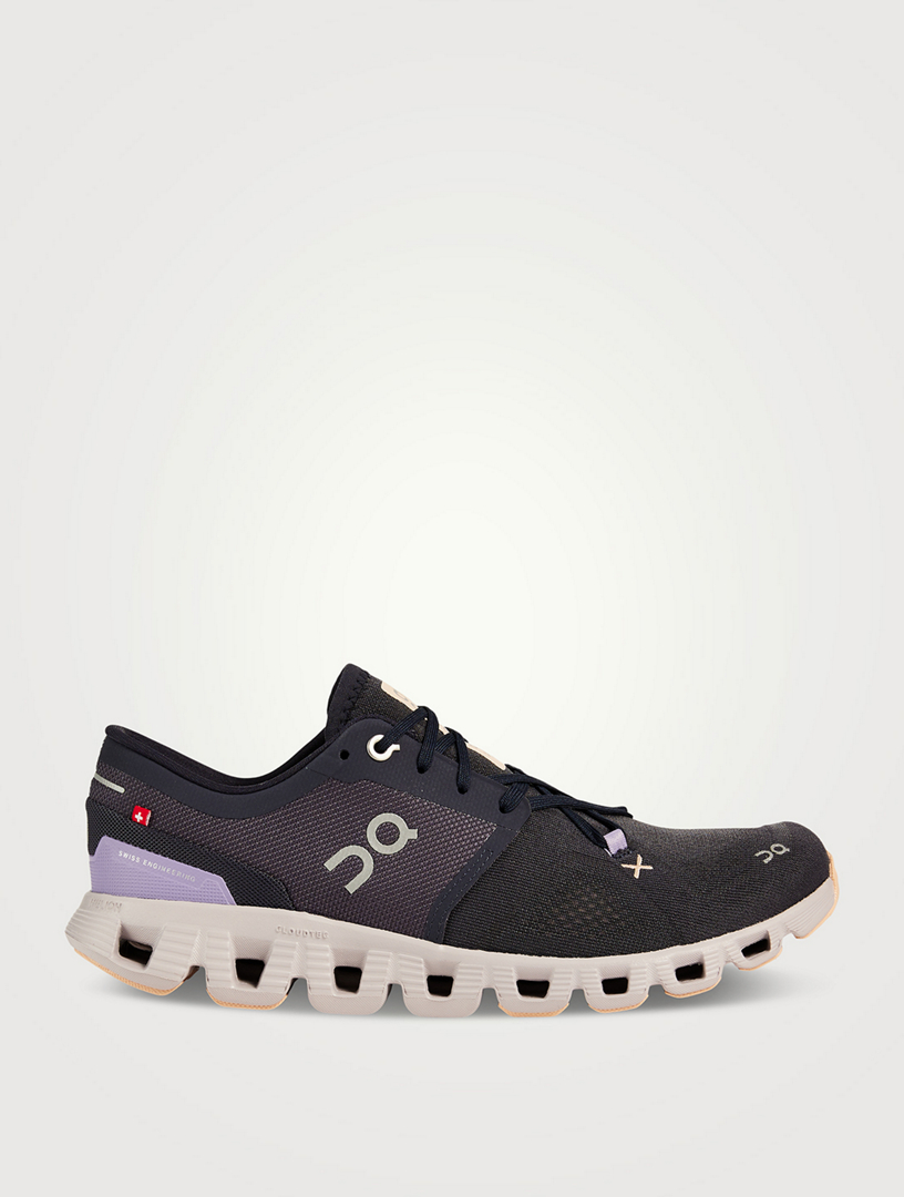 Cloud X 3 Sneakers