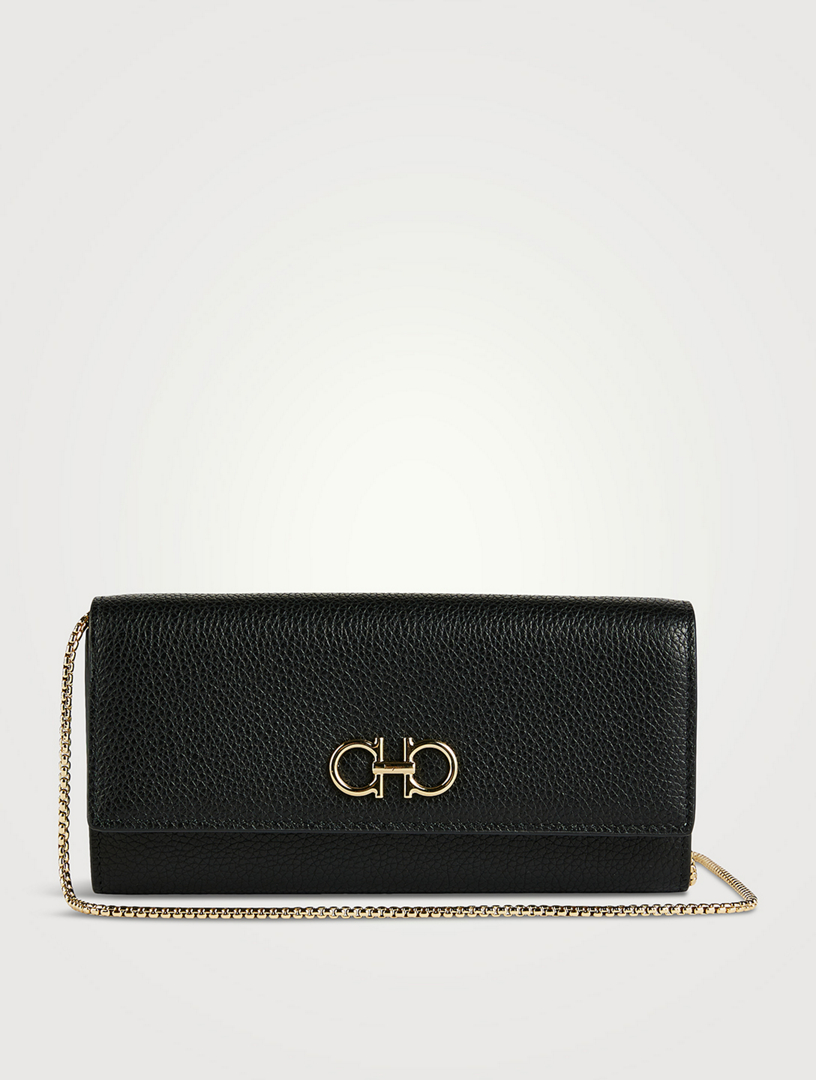 Ferragamo wallet outlet on chain