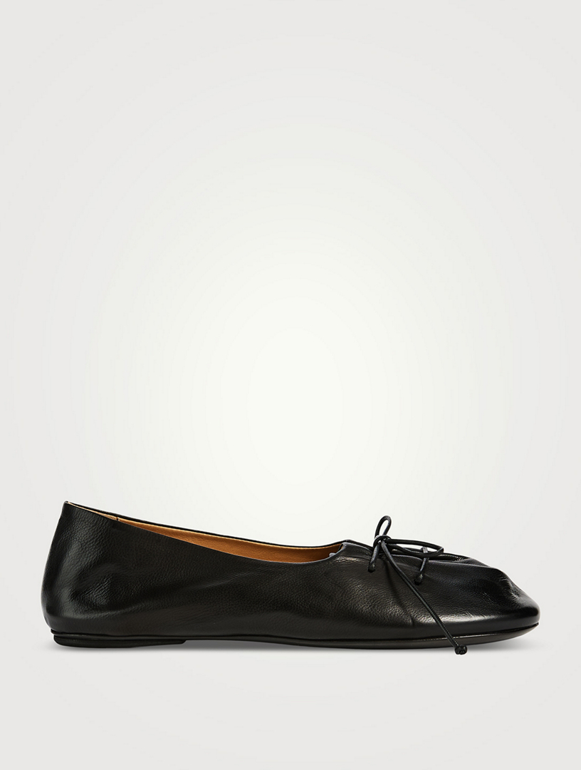 FS- Fiona black leather with gold Ballet Flats – Frankel's Designer Shoes