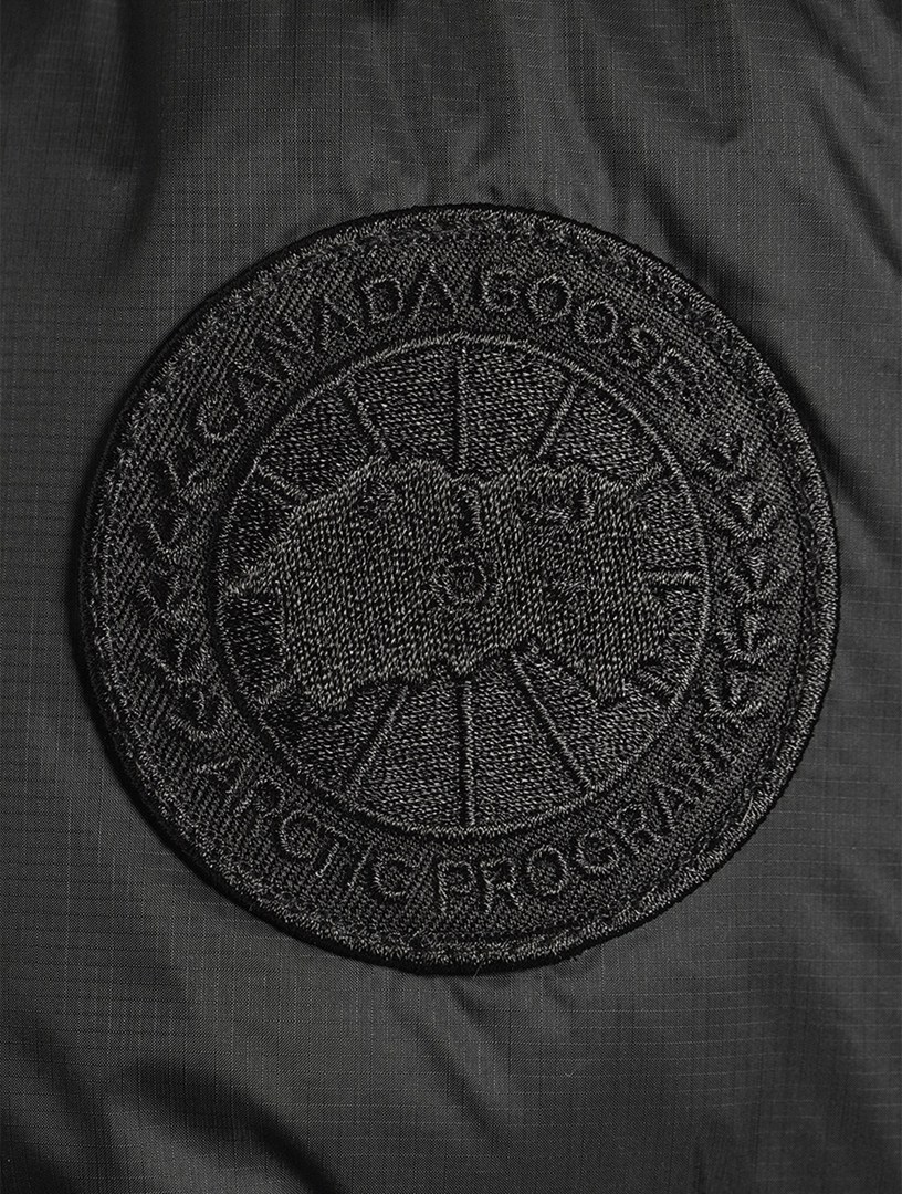 Canada goose hotsell trillium black label