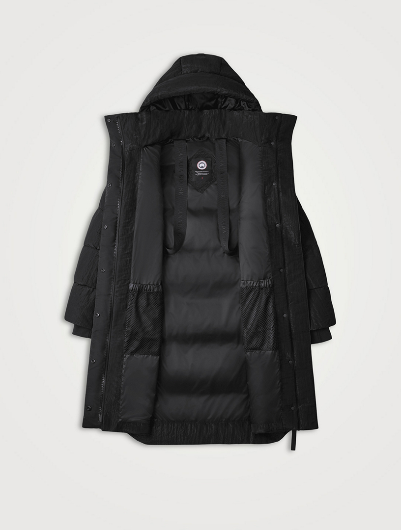 Canada goose leon clearance logo