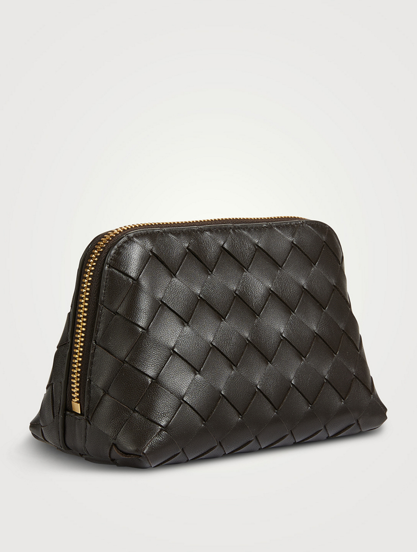 Bottega veneta leather outlet pouch