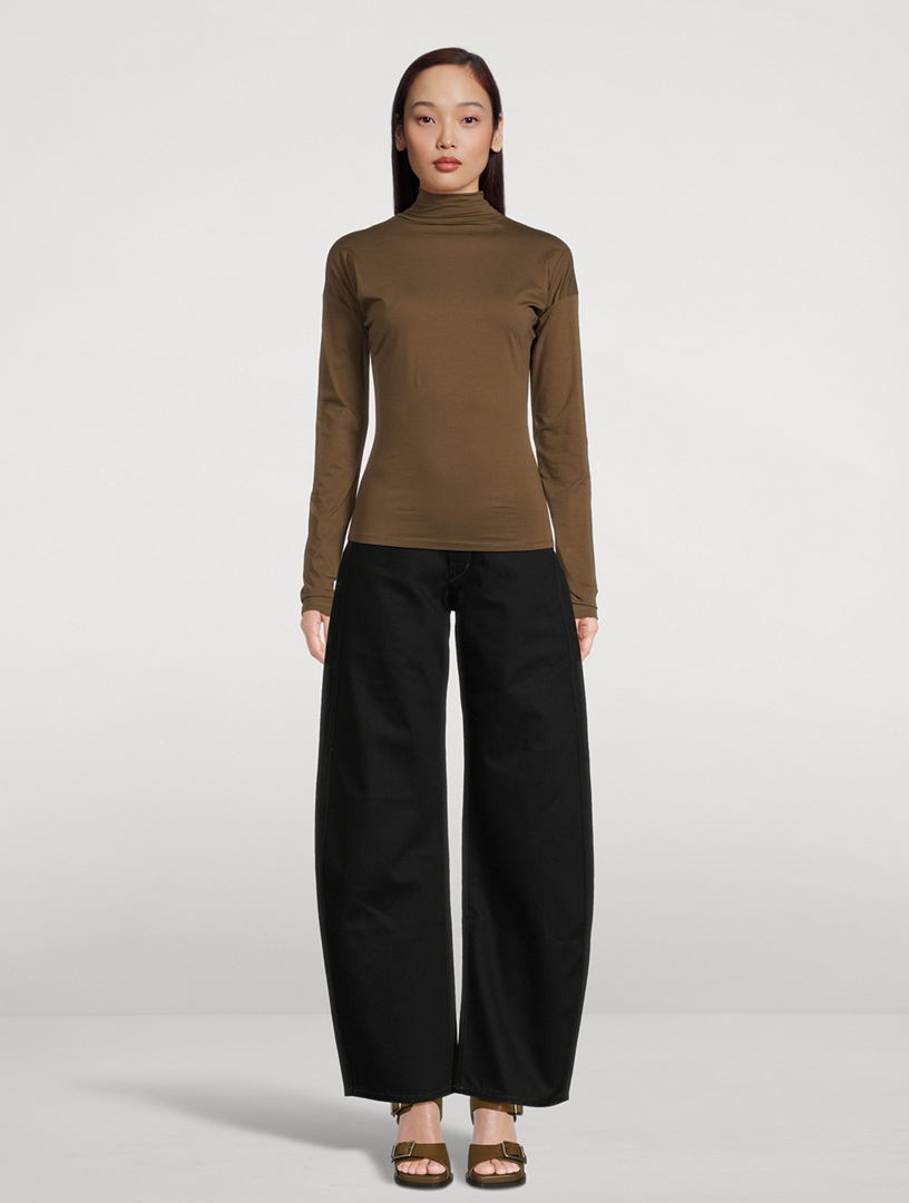 Curved Straight-Leg Jeans