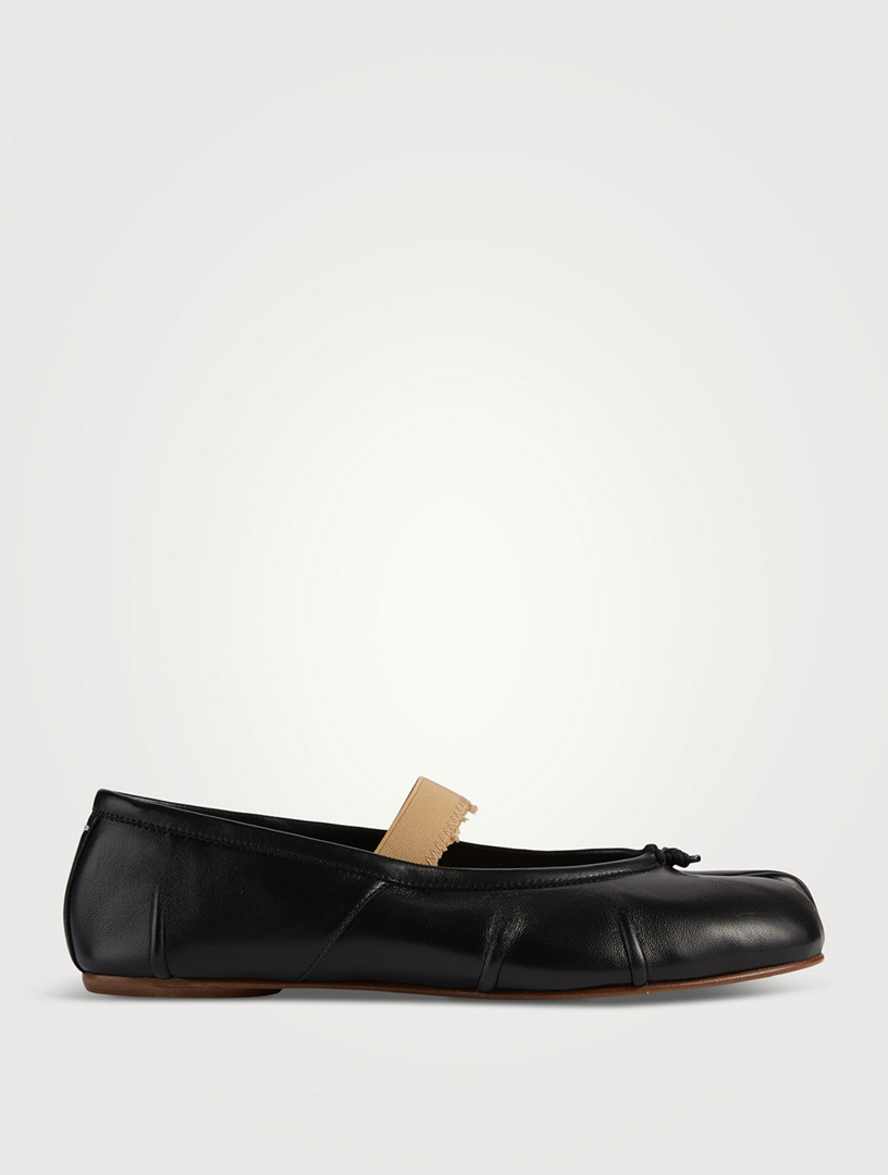 Black patent leather ballet flats with strap and heel - Ballerette