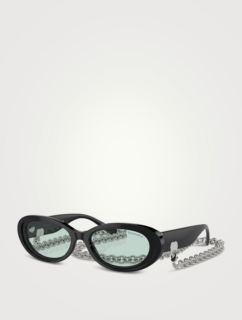 Oval Sunglasses With Chain