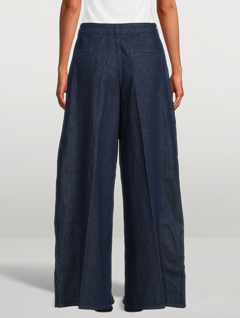 Pleated Wide-Leg Jeans