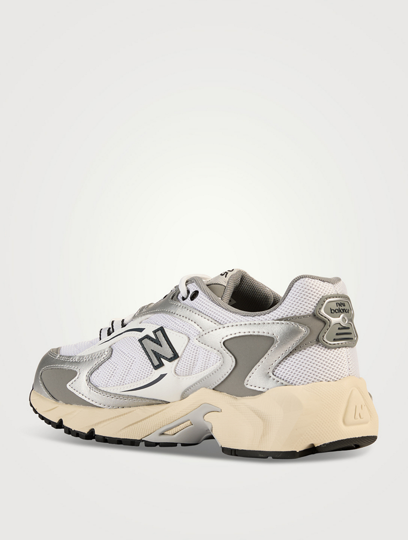 725V1 Mesh Sneakers