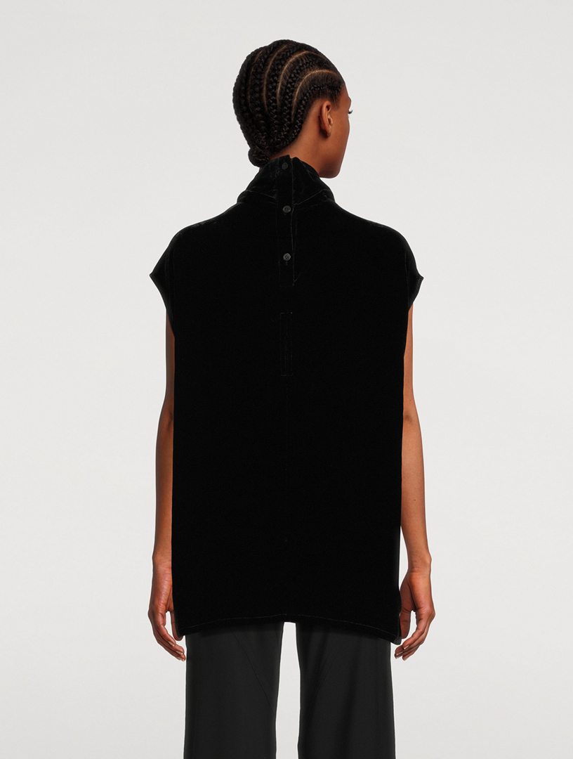 Edfu Velvet Sleeveless Turtleneck