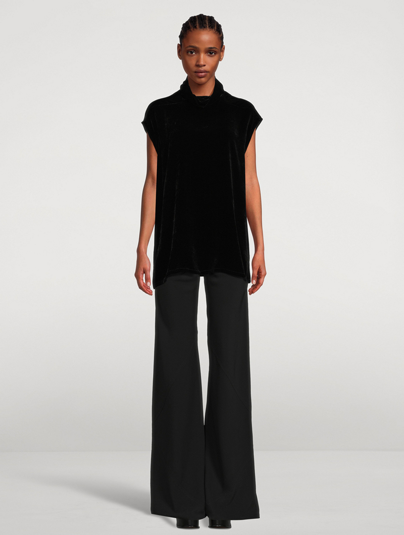Edfu Velvet Sleeveless Turtleneck