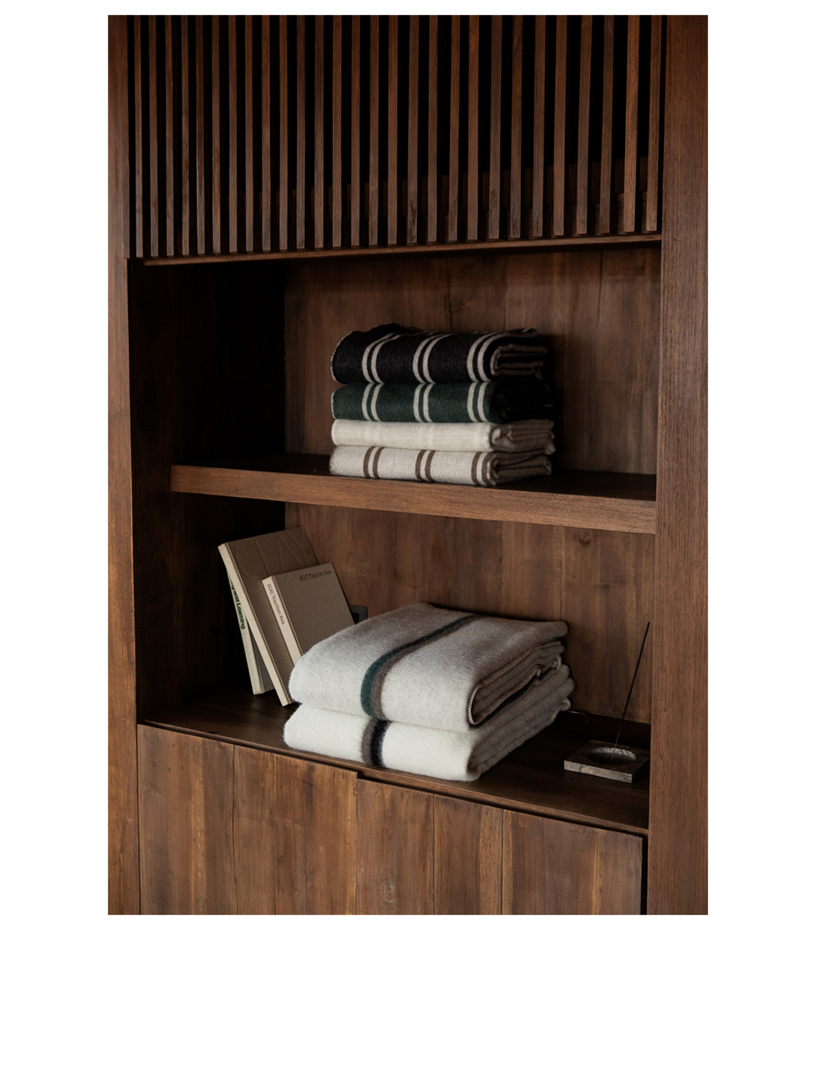 Straits Reversible Throw Blanket