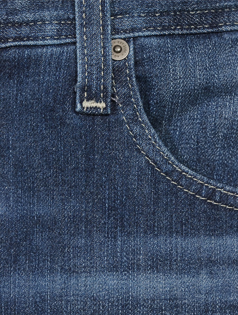 Everett 360° Slim Straight Jeans