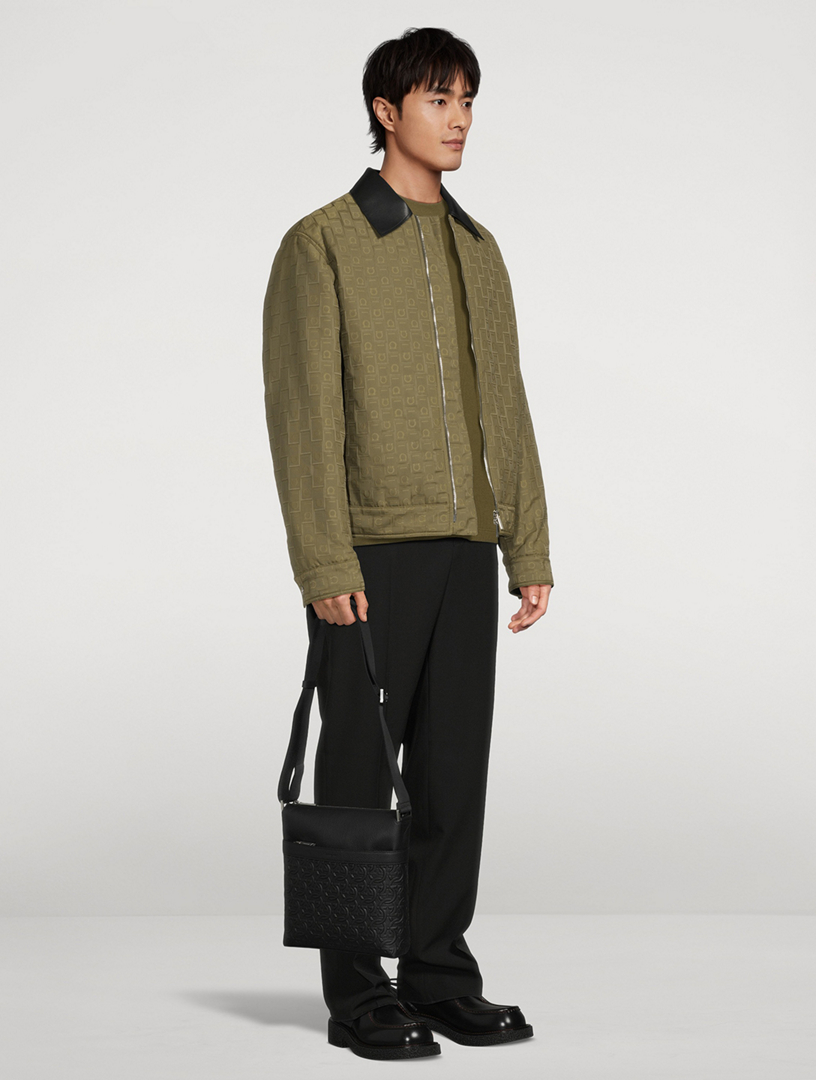 【送料&関税込】Ferragamo gancini Small Crossbody Bag Ferragamo 