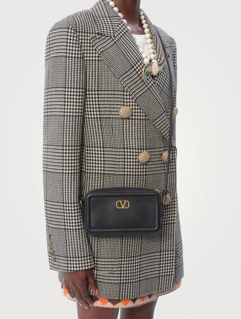 ☆人気サイズ 国内発送☆ VALENTINO ALLTIME LEATHER CAMERA BAG Valentino Garavani - Mini Alltime Camera Bag in Ivory