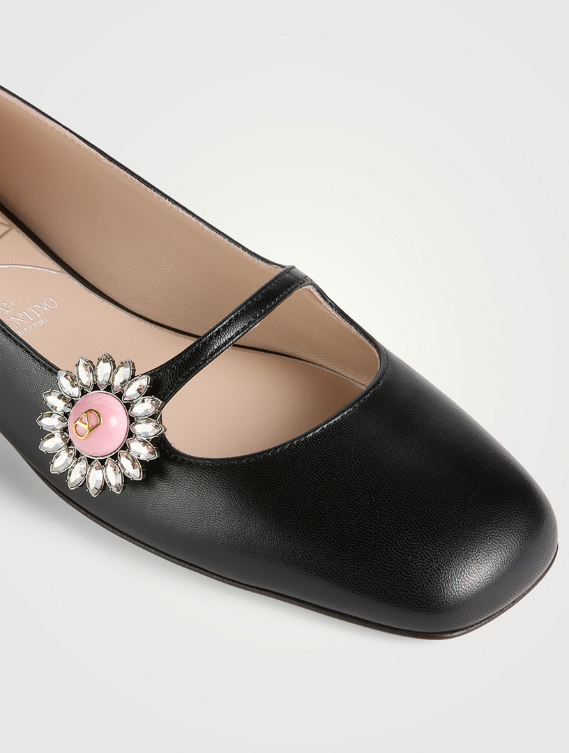 【関税＆送料込み】Valentino Garavani Mary-Jane Preshoes Le VALENTINO GARAVANI Preshoes Leather Mary Jane Pumps | Holt