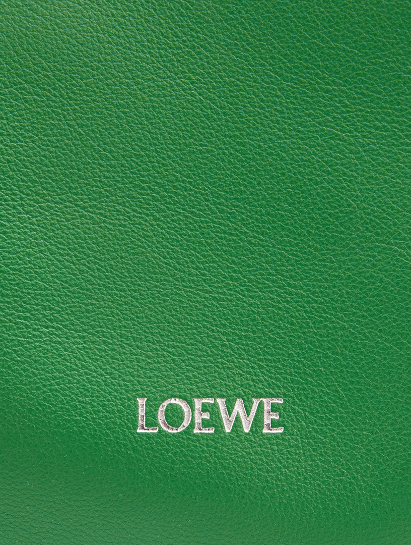 ✨美品✨　LOEWE ロエベ　クッション　グリーン LOEWE Loewe x Suna Fujita Mini Flamenco Leather Clutch | Holt Renfrew