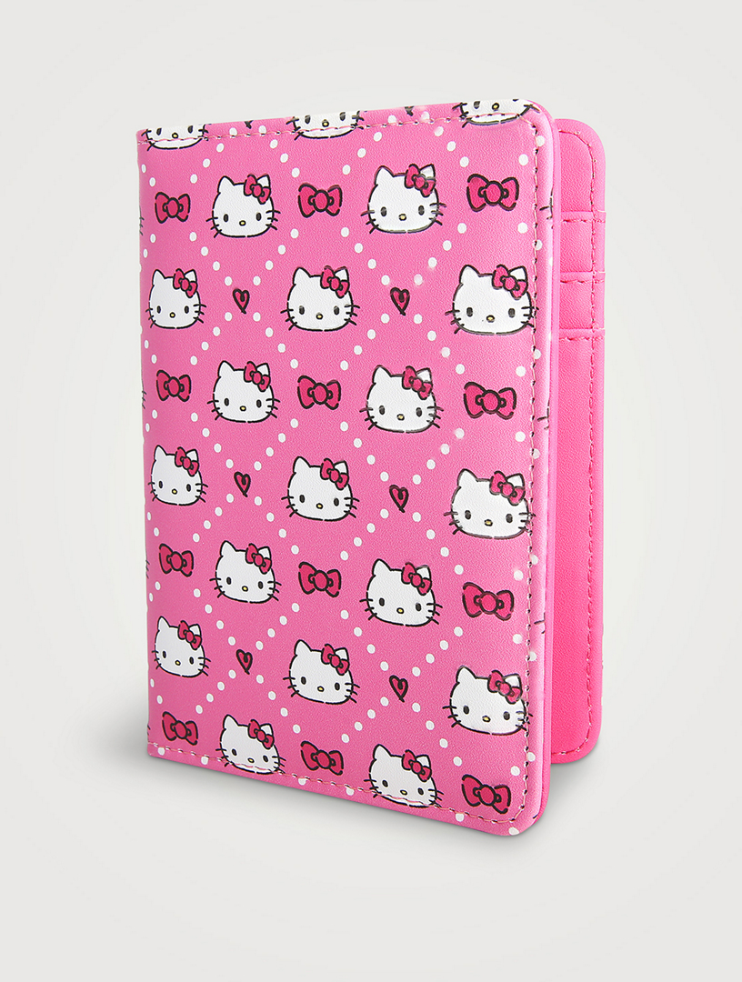 Hello Kitty Icon Passport Holder