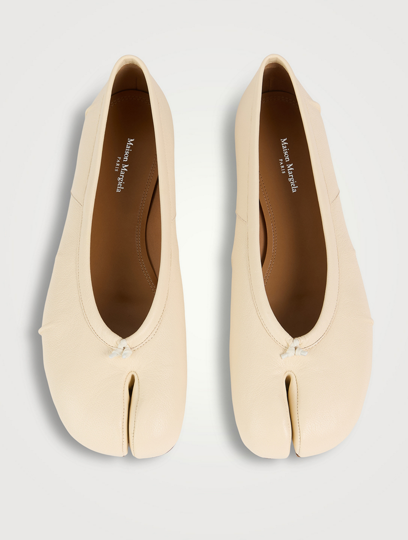 サンダル・ミュール maison margiela TABI NEW' BALLET FLATS MAISON MARGIELA Tabi Leather Ballerina Flats | Holt Renfrew