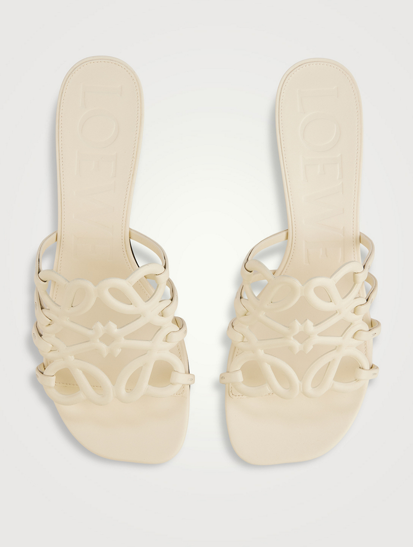 【LOEWE】 Paula's Ibiza Petal Anagram leather mules Paula's Ibiza Petal Anagram leather mules in brown - Loewe