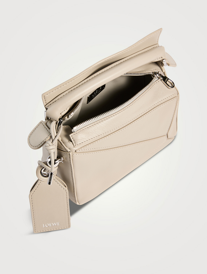 【VIP価格・関税込み】LOEWE MINI LEATHER BAG LOEWE Mini Puzzle Leather Bag | Saks Fifth Avenue