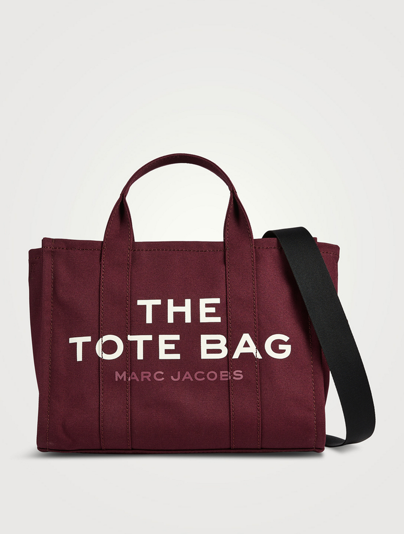 How to Style Marc Jacobs Tote Bag: Chic Tips for Every Occasion