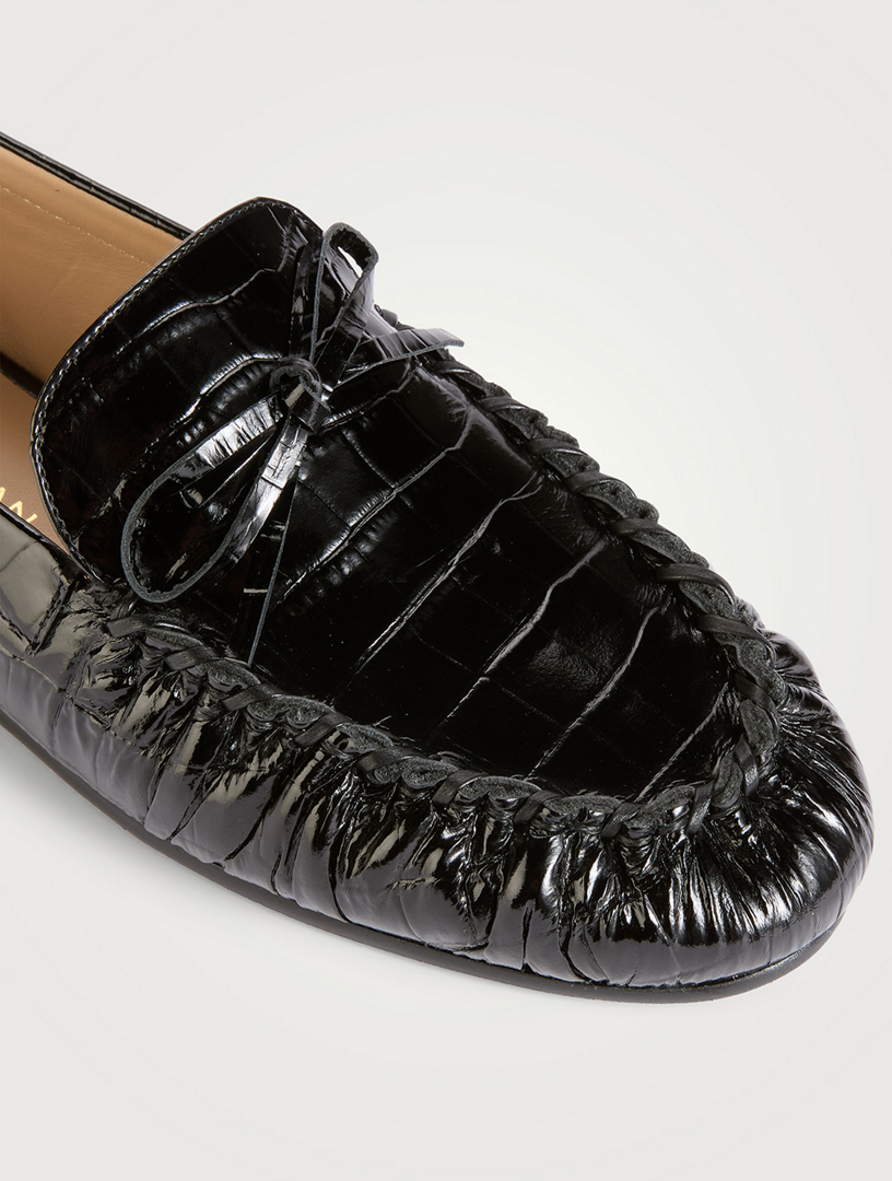 Stuart Weitzman ワニ革ローファー US7/EU37.5 STUART WEITZMAN Britt Croc-Embossed Leather Driving Loafers