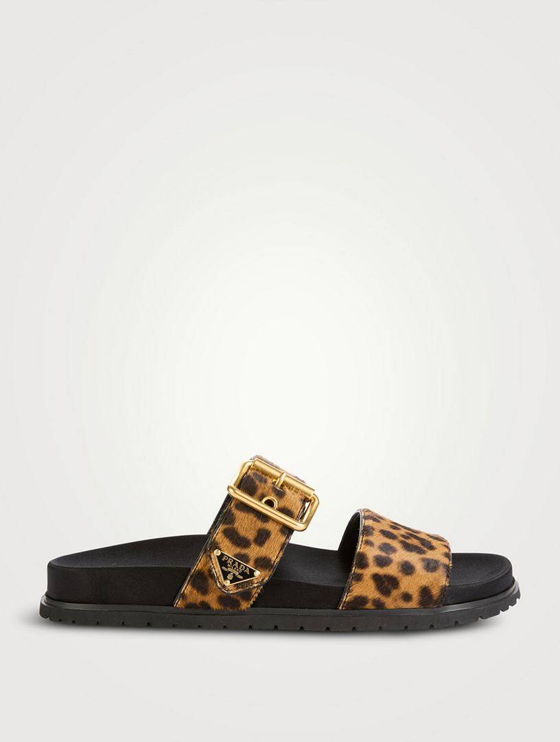 サンダル・ミュール PRADA LEOPARD PRINTED CALF HAIR SLIDE SANDALS PRADA Pony Hair Slide Sandals In Leopard Print | Holt Renfrew